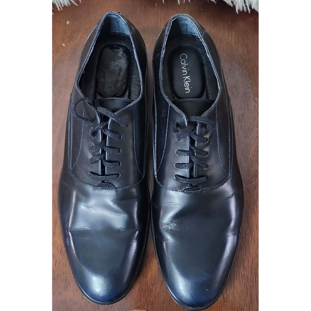 Calvin Klein Von Mens 10 Black Leather Oxford Dress Shoes Almond Toe Minimalist